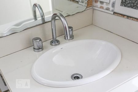 Apartamento à venda com 82m², 3 quartos e 1 vagaBanheiro Suite 2