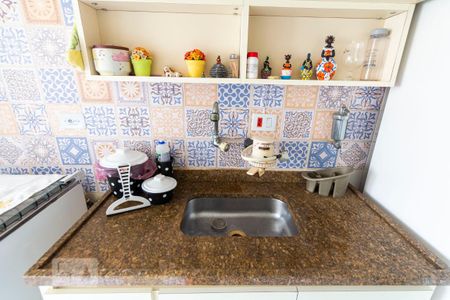 Apartamento à venda com 64m², 2 quartos e 1 vagaCozinha