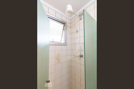 Banheiro Social de apartamento à venda com 2 quartos, 64m² em Vila Babilônia, São Paulo
