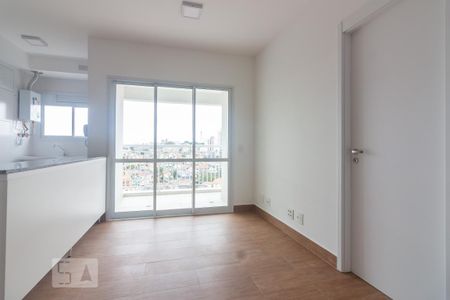 Sala de apartamento para alugar com 1 quarto, 40m² em Umuarama, Osasco