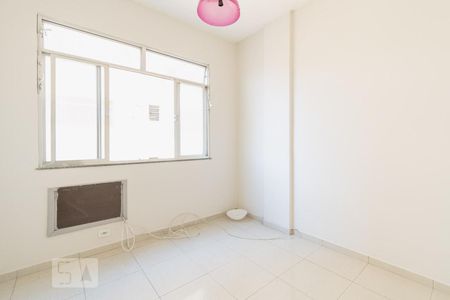Quarto 1 de apartamento à venda com 2 quartos, 42m² em Centro, Rio de Janeiro
