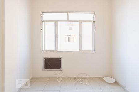 Quarto 1 de apartamento à venda com 2 quartos, 42m² em Centro, Rio de Janeiro