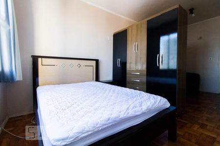 Quarto de kitnet/studio para alugar com 1 quarto, 31m² em Centro Histórico, Porto Alegre