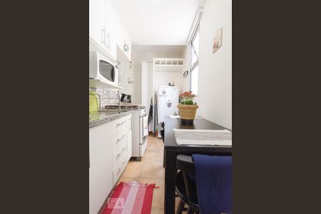 Studio para alugar com 35m², 1 quarto e 1 vaga Studio para alugar com 35m², 1 quarto e 1 vagaCozinha