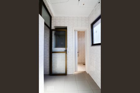 Apartamento à venda com 90m², 3 quartos e 2 vagasLavanderia