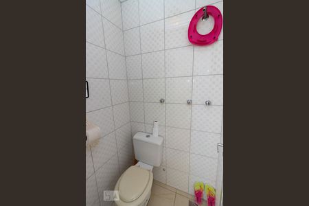 Apartamento à venda com 300m², 3 quartos e 4 vagasBanheiro de serviço