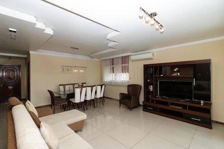 Apartamento à venda com 300m², 3 quartos e 4 vagasSala