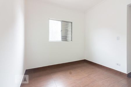Quarto 2 de casa para alugar com 2 quartos, 60m² em Vila Yolanda, Osasco