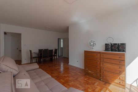 Sala de apartamento para alugar com 3 quartos, 110m² em Liberdade, São Paulo