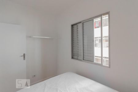 Apartamento para alugar com 110m², 3 quartos e 1 vaga Apartamento para alugar com 110m², 3 quartos e 1 vagaQuarto 3
