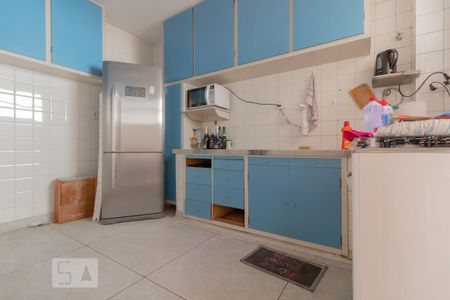 Apartamento para alugar com 110m², 3 quartos e 1 vaga Apartamento para alugar com 110m², 3 quartos e 1 vagaCozinha