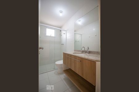 Apartamento para alugar com 121m², 3 quartos e 2 vagasBanheiro