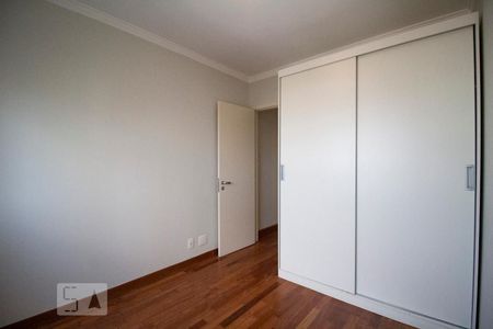 Apartamento para alugar com 121m², 3 quartos e 2 vagasQuarto 2