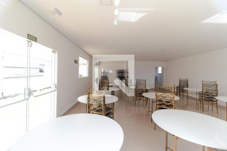 Apartamento à venda com 42m², 2 quartos e 1 vagaÁrea comum - Salão de festas