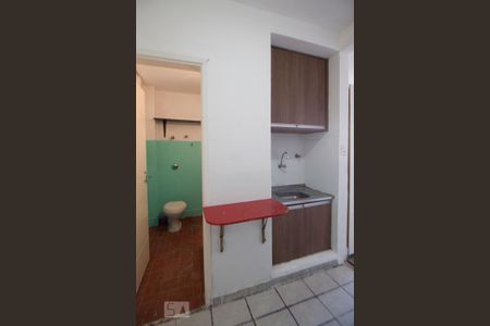 Cozinha de kitnet/studio para alugar com 1 quarto, 34m² em Vila Buarque, São Paulo