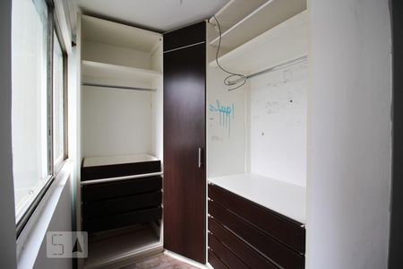 Quarto de apartamento à venda com 2 quartos, 90m² em Moema, São Paulo
