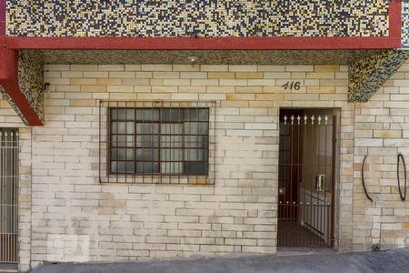 Casa para alugar com 85m², 2 quartos e sem vagaFachada 