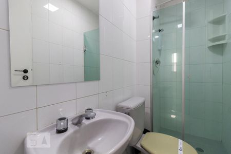 Banheiro de apartamento para alugar com 1 quarto, 34m² em Bela Vista, São Paulo