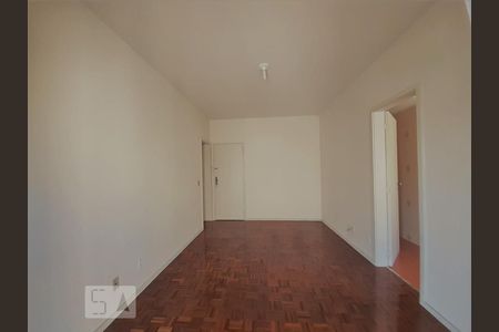 Apartamento à venda com 65m², 2 quartos e 1 vagaSala