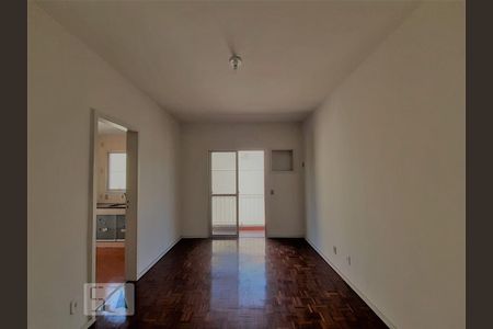 Apartamento à venda com 65m², 2 quartos e 1 vagaSala
