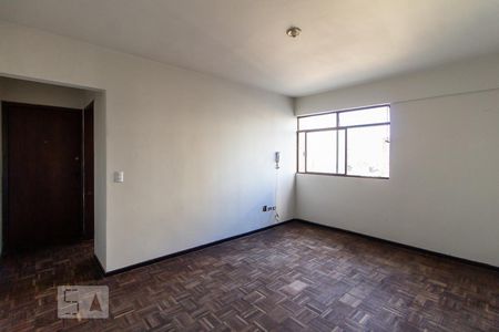 Apartamento para alugar com 58m², 2 quartos e sem vagaSala