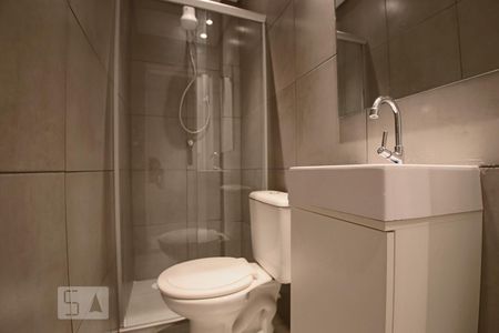 Banheiro de kitnet/studio à venda com 1 quarto, 30m² em Bela Vista, São Paulo