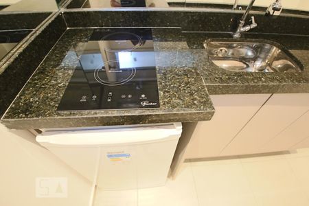 Cozinha de kitnet/studio à venda com 1 quarto, 30m² em Bela Vista, São Paulo