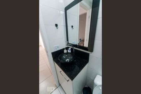 Banheiro de apartamento à venda com 1 quarto, 36m² em Vila Prudente, São Paulo
