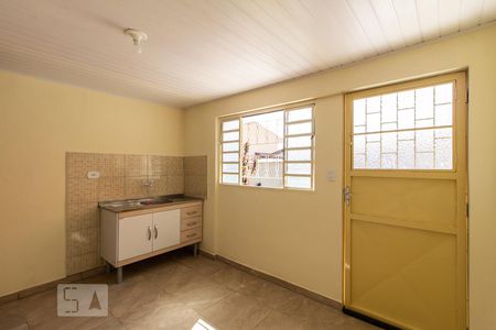 Cozinha de casa para alugar com 1 quarto, 46m² em Campina do Siqueira, Curitiba