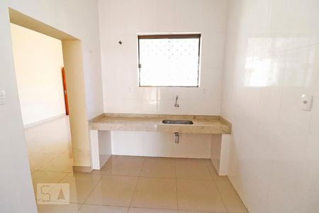 Casa para alugar com 270m², 5 quartos e 5 vagasCozinha