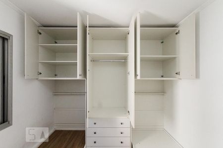 Quarto 01 de apartamento para alugar com 2 quartos, 50m² em Quarta Parada, São Paulo