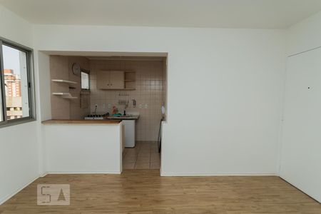 Sala de kitnet/studio para alugar com 1 quarto, 45m² em Perdizes, São Paulo