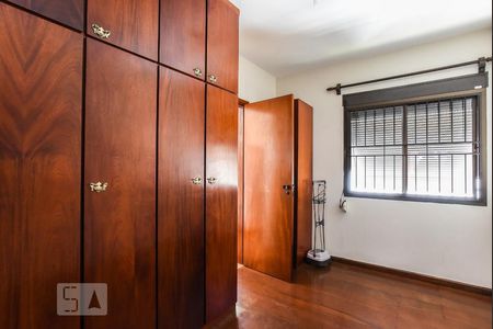 Apartamento à venda com 126m², 4 quartos e 2 vagasQuarto 3