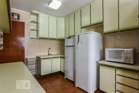 Apartamento à venda com 126m², 4 quartos e 2 vagasCozinha