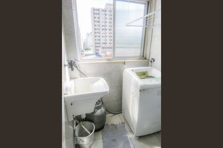 Apartamento à venda com 79m², 3 quartos e 1 vagaÁrea de serviço 