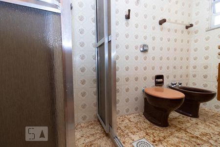 Apartamento à venda com 77m², 2 quartos e 1 vagaBanheiro 1