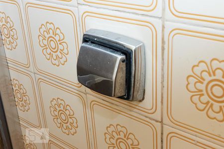 Apartamento à venda com 77m², 2 quartos e 1 vagaBanheiro 2