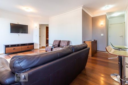 Apartamento para alugar com 110m², 3 quartos e 2 vagas Apartamento para alugar com 110m², 3 quartos e 2 vagasSala