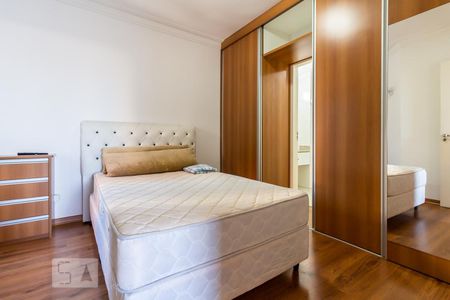 Apartamento para alugar com 110m², 3 quartos e 2 vagas Apartamento para alugar com 110m², 3 quartos e 2 vagasSuíte