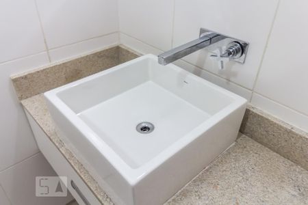 Apartamento para alugar com 110m², 3 quartos e 2 vagas Apartamento para alugar com 110m², 3 quartos e 2 vagasDetalhe do Banheiro da Suíte