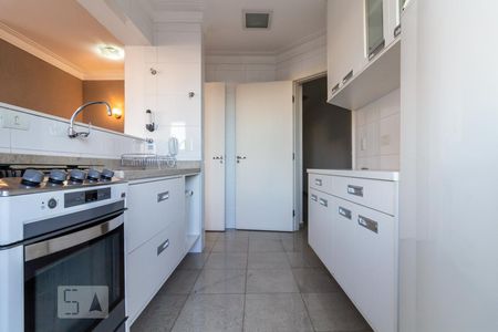 Apartamento para alugar com 110m², 3 quartos e 2 vagas Apartamento para alugar com 110m², 3 quartos e 2 vagasCozinha