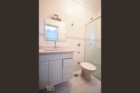 Banheiro Suíte 1 de casa à venda com 4 quartos, 280m² em Super Quadra Morumbi, São Paulo