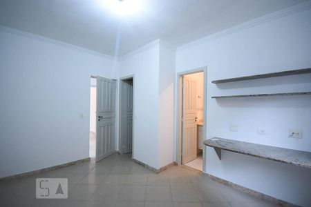 Casa à venda com 280m², 4 quartos e 4 vagasSuíte 1