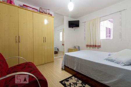 Casa à venda com 150m², 3 quartos e 3 vagas Casa à venda com 150m², 3 quartos e 3 vagasQuarto 3 - Suíte