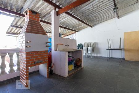 Casa à venda com 150m², 3 quartos e 3 vagas Casa à venda com 150m², 3 quartos e 3 vagasÁrea Externa