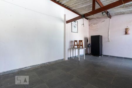 Casa à venda com 150m², 3 quartos e 3 vagas Casa à venda com 150m², 3 quartos e 3 vagasÁrea Externa