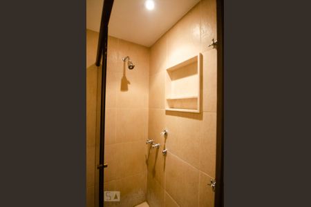 Apartamento para alugar com 87m², 2 quartos e 1 vaga Apartamento para alugar com 87m², 2 quartos e 1 vagaBanheiro