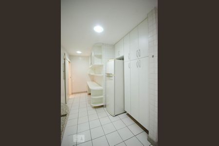 Apartamento para alugar com 87m², 2 quartos e 1 vaga Apartamento para alugar com 87m², 2 quartos e 1 vagaCozinha