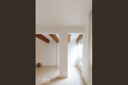 Apartamento para alugar com 87m², 2 quartos e 1 vaga Apartamento para alugar com 87m², 2 quartos e 1 vagaSala