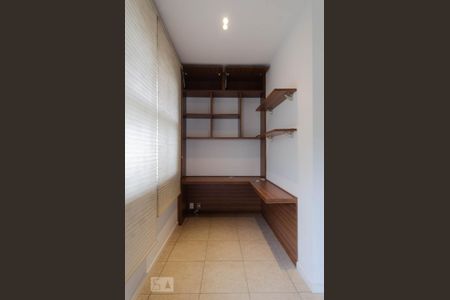 Apartamento para alugar com 87m², 2 quartos e 1 vaga Apartamento para alugar com 87m², 2 quartos e 1 vagaSala